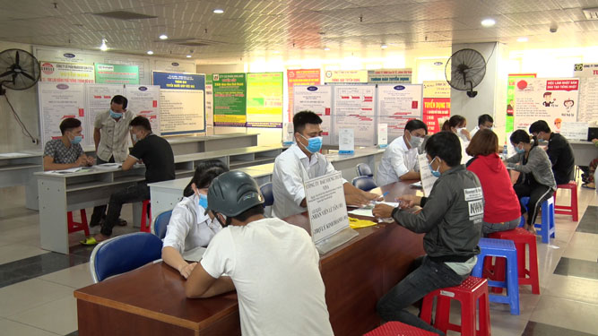 Doanh nghiệp dịch vụ việc làm phải ký quỹ 300 triệu đồng