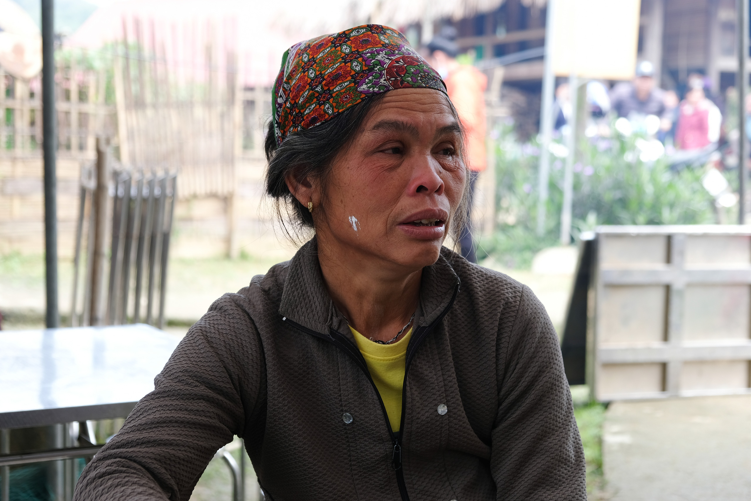 Vụ tai nạn thảm khốc 7 người chết: 3 người thoát nạn khi đi xe máy về trước - Ảnh 1.