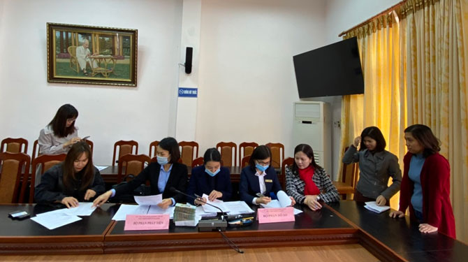 Hà Nội: Giải ngân trên 2,3 tỉ đồng cho CNVC-LĐ vay vốn