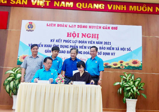 B&aacute;n h&agrave;ng gi&aacute; ưu đ&atilde;i cho đo&agrave;n vi&ecirc;n - Ảnh 1.