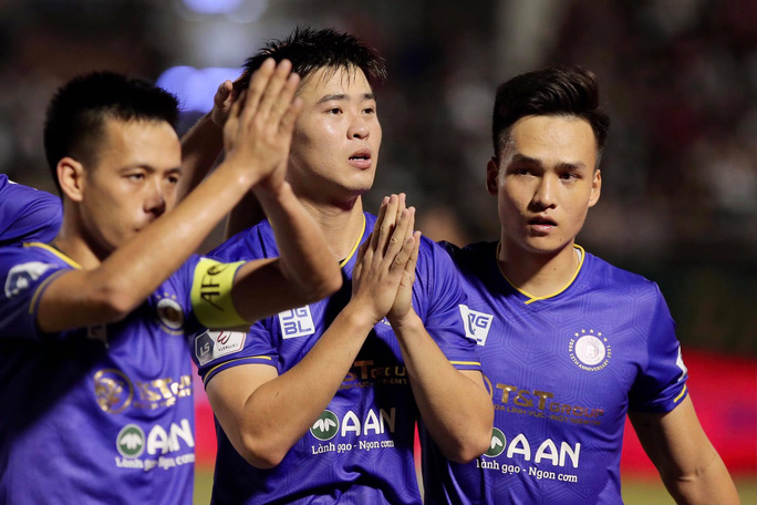 Dạy cái tâm cho cầu thủ