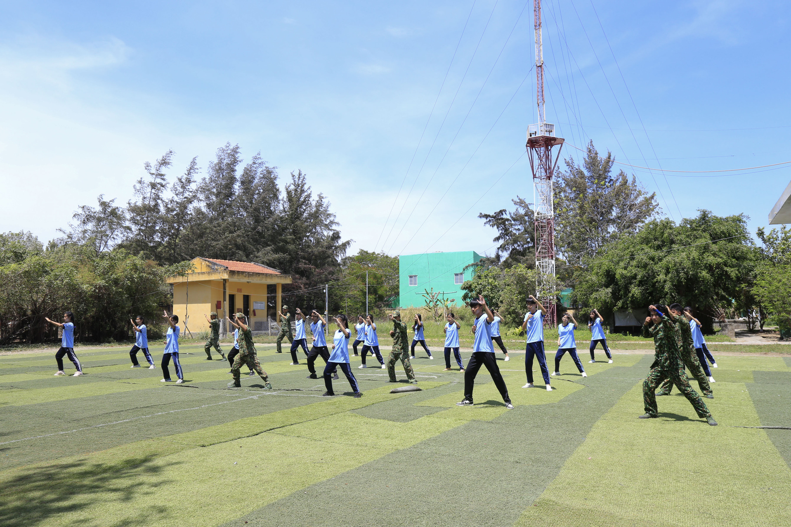 TP HCM có câu lạc bộ Thanh niên bảo vệ chủ quyền an ninh biên giới biển, đảo - Ảnh 2.