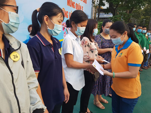 Tuyên dương 235 phụ nữ 2 giỏi