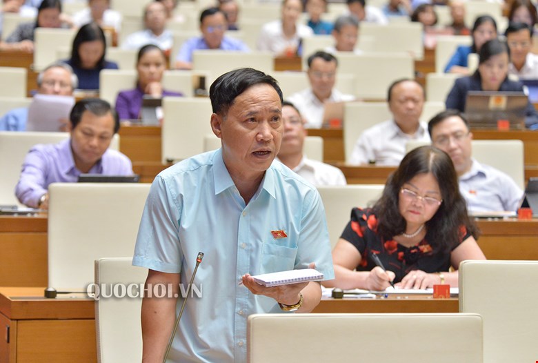 Đại biểu Nguyễn Mai Bộ làm nóng nghị trường khi nói về những "khuyết tật" trong xây dựng luật