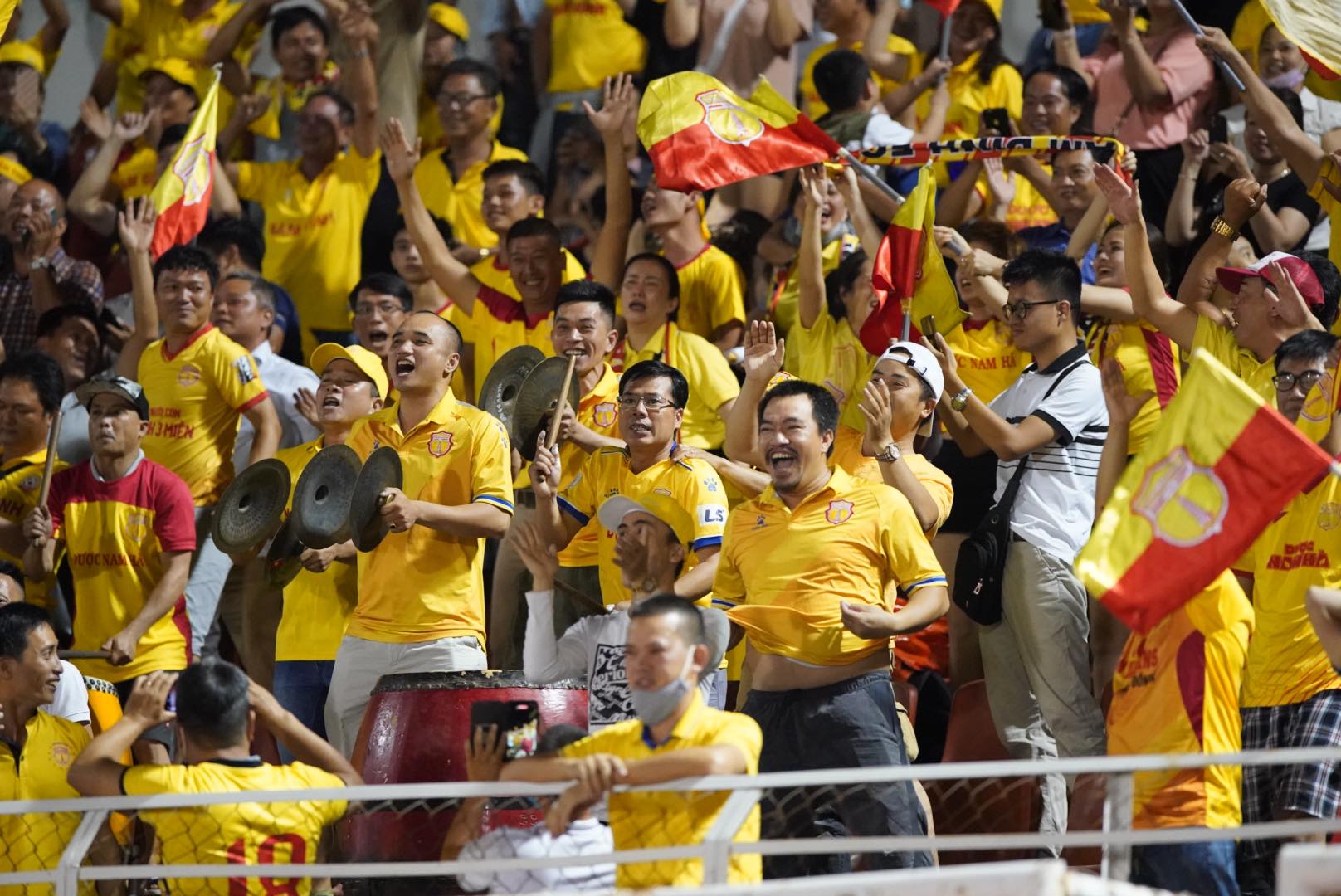 S&agrave;i G&ograve;n FC thảm bại trước Nam Định ngay tr&ecirc;n s&acirc;n nh&agrave; - Ảnh 4.