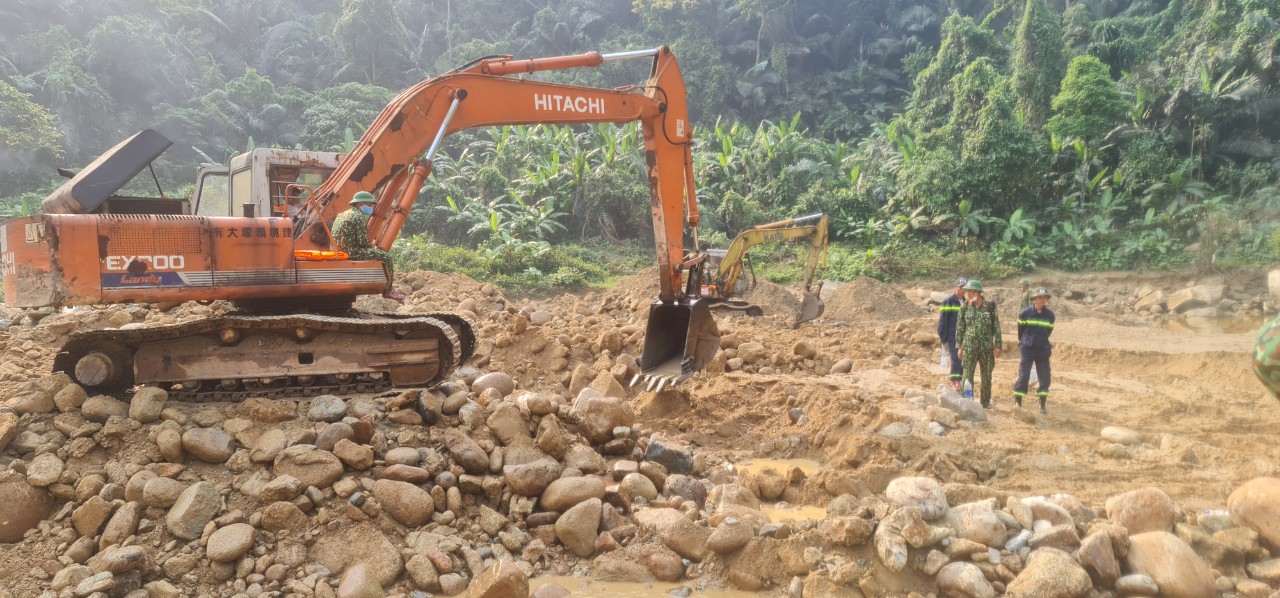 Chỉ đạo mới của Bí thư Tỉnh ủy Thừa Thiên - Huế về tìm kiếm công nhân Rào Trăng còn mất tích - Ảnh 2.