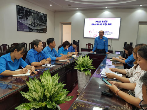 Khởi động hội thi "CNVC-LĐ với ngày hội non sông"