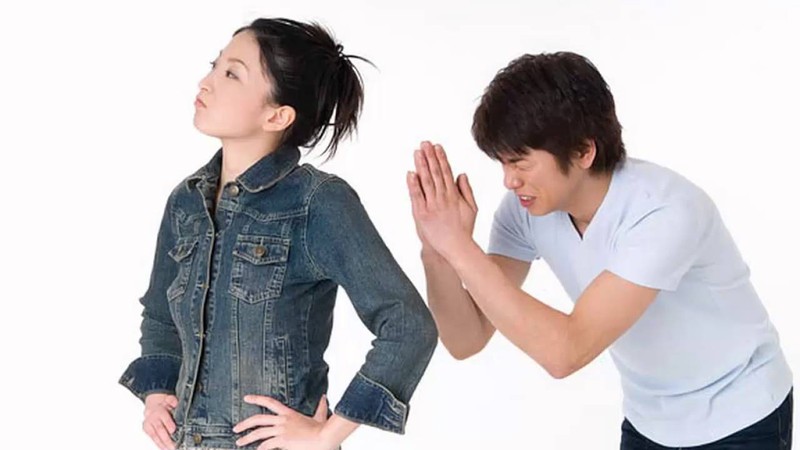 Chiến tranh từ ph&ograve;ng kh&aacute;ch tới ph&ograve;ng the - Ảnh 1.