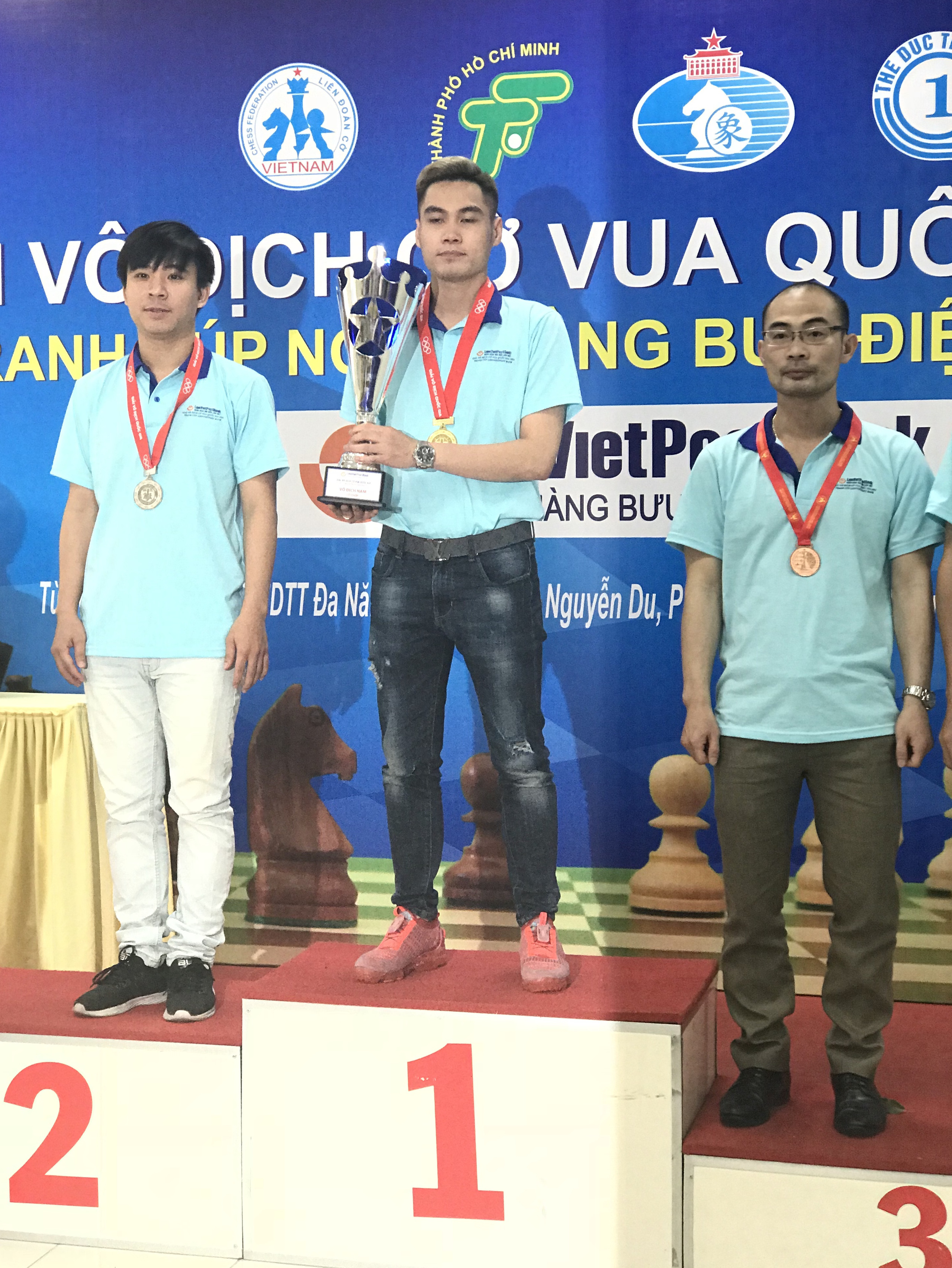 Cờ vua Việt đón tân vương
