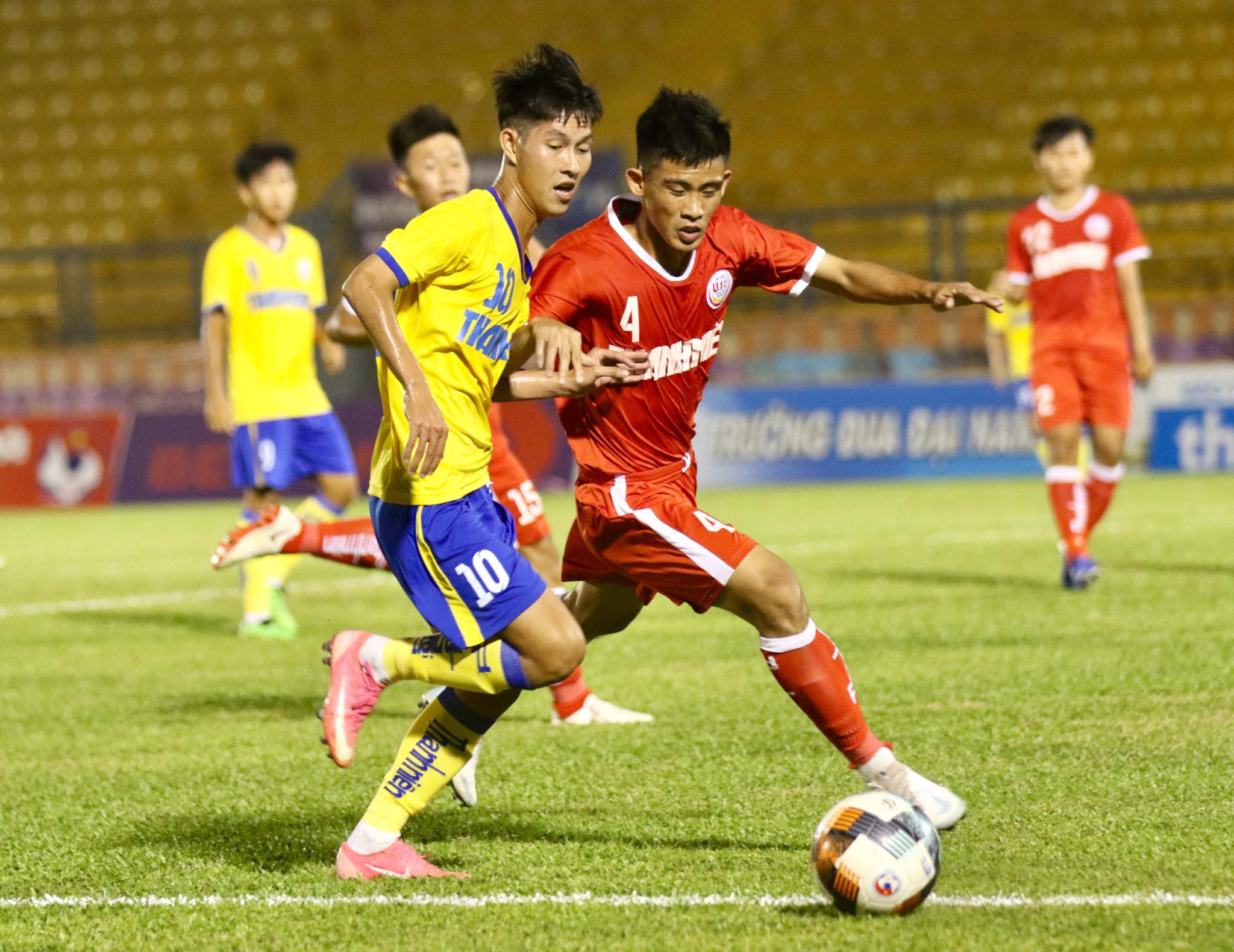 U19 Đồng Tháp ngược dòng thắng ngoạn mục U19 Bình Định