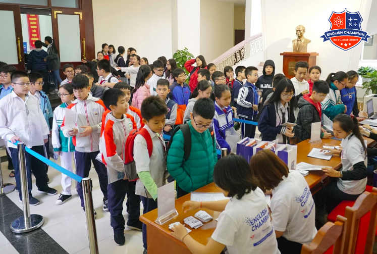 Học sinh tranh t&agrave;i tại s&acirc;n chơi tiếng Anh English Champion 2021 - Ảnh 2.