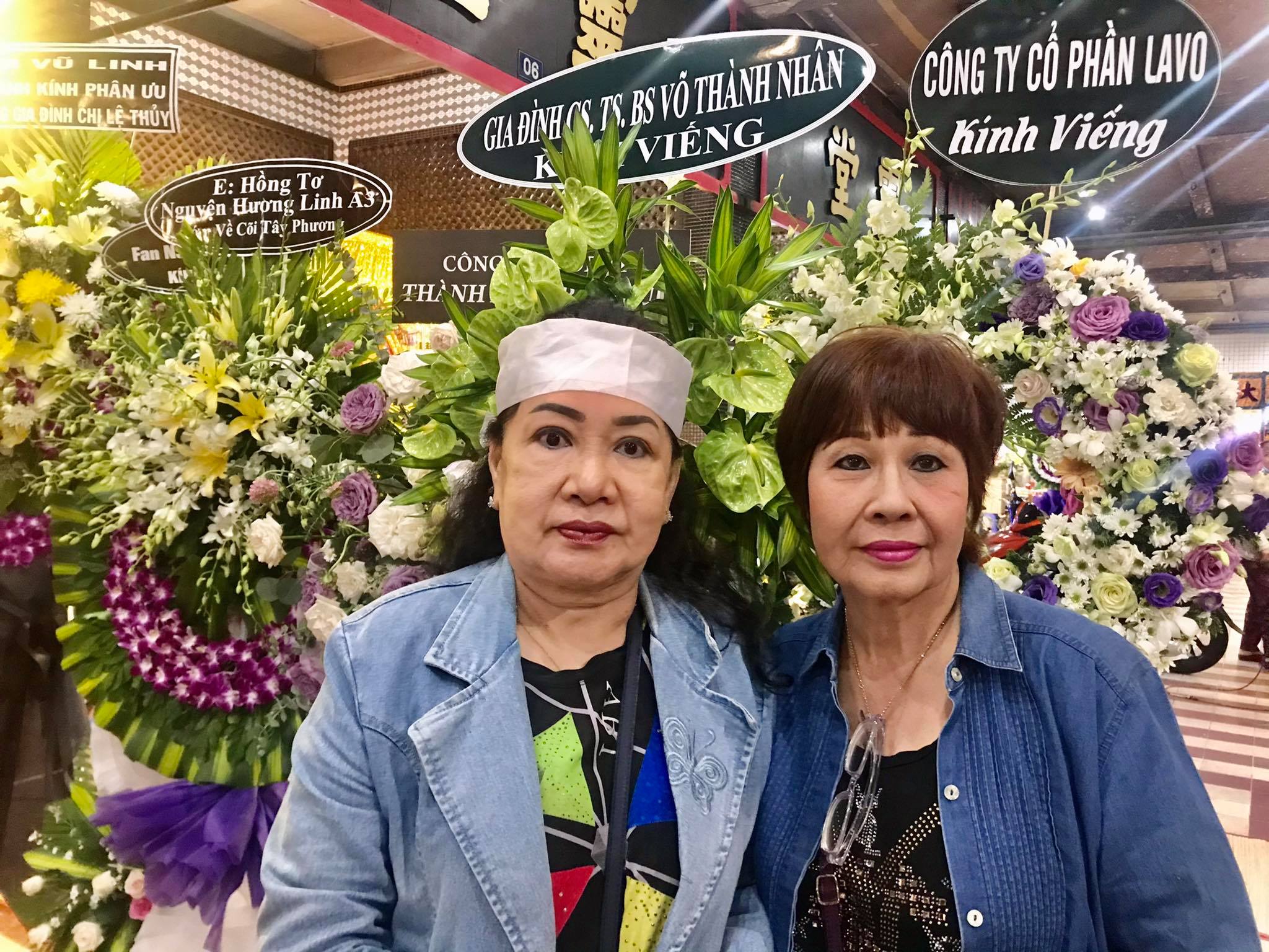 Nhiều nghệ sĩ tiễn đưa nhạc sĩ Thanh Li&ecirc;m, NSND Lệ Thủy x&uacute;c động nghẹn lời - Ảnh 5.