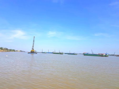 VỤ TRÚNG THẦU MỎ CÁT HƠN 2.800 TỈ ĐỒNG: Bỏ tiền ký quỹ hay chịu lỗ ngàn tỉ?