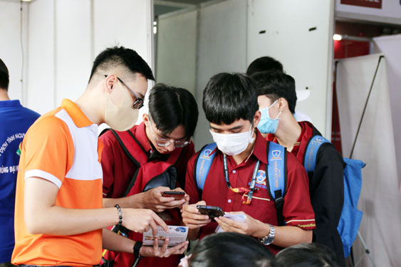 Những bước thu h&uacute;t ứng vi&ecirc;n tiềm năng - Ảnh 1.
