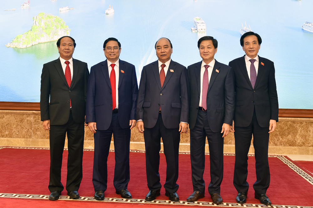 Giới thiệu chữ k&yacute; của Thủ tướng Phạm Minh Ch&iacute;nh, 2 t&acirc;n Ph&oacute; Thủ tướng - Ảnh 1.