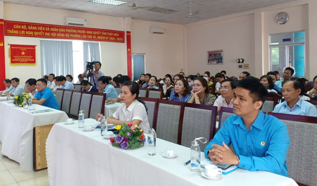 Tuyên truyền về bầu cử cho cán bộ Công đoàn