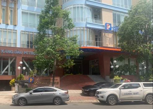 Bắt ông Lương Đình Tiến, Giám đốc Công ty Xăng dầu Long An