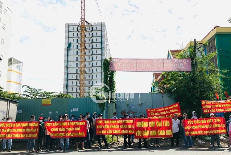 Tìm cách gỡ vướng cho nhà ở xã hội - Ảnh 2. Tìm cách gỡ vướng cho nhà ở xã hội - Ảnh 2.