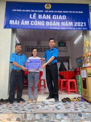 Hỗ trợ đoàn viên khó khăn về nhà ở