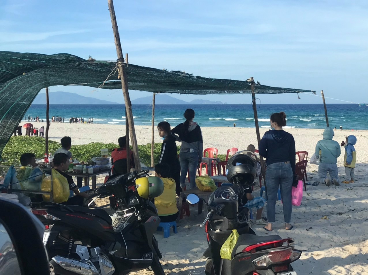 Tắm biển, 4 học sinh lớp 8 ở Khánh Hòa chết đuối