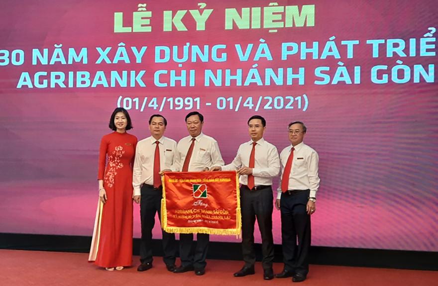 Agribank chi nhánh Sài Gòn tổ chức Lễ kỷ niệm 30 năm thành lập - Ảnh 1.