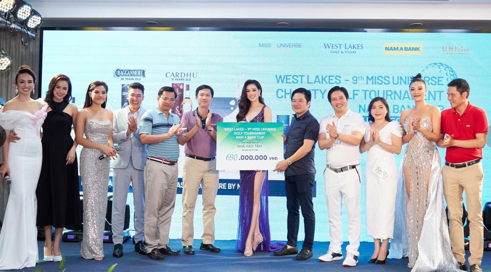Gần 700 triệu đồng được quyên góp từ giải “West Lakes – Miss Universe Charity Golf Tournament Nam A Bank Cup” - Ảnh 1.