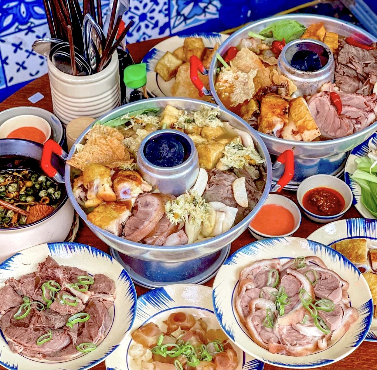 Thưởng thức hương vị lẩu các quốc gia ở TP.HCM