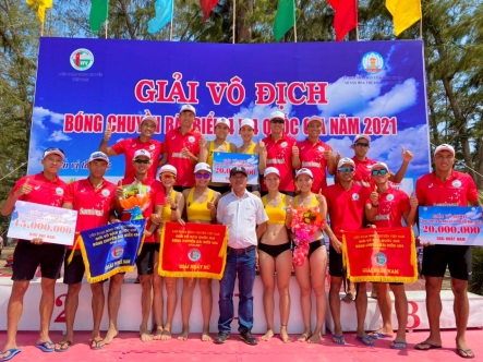 Giải v&ocirc; địch b&oacute;ng chuyền b&atilde;i biển 4x4 quốc gia: Nam, nữ Sanvinest Kh&aacute;nh H&ograve;a v&ocirc; địch - Ảnh 1.