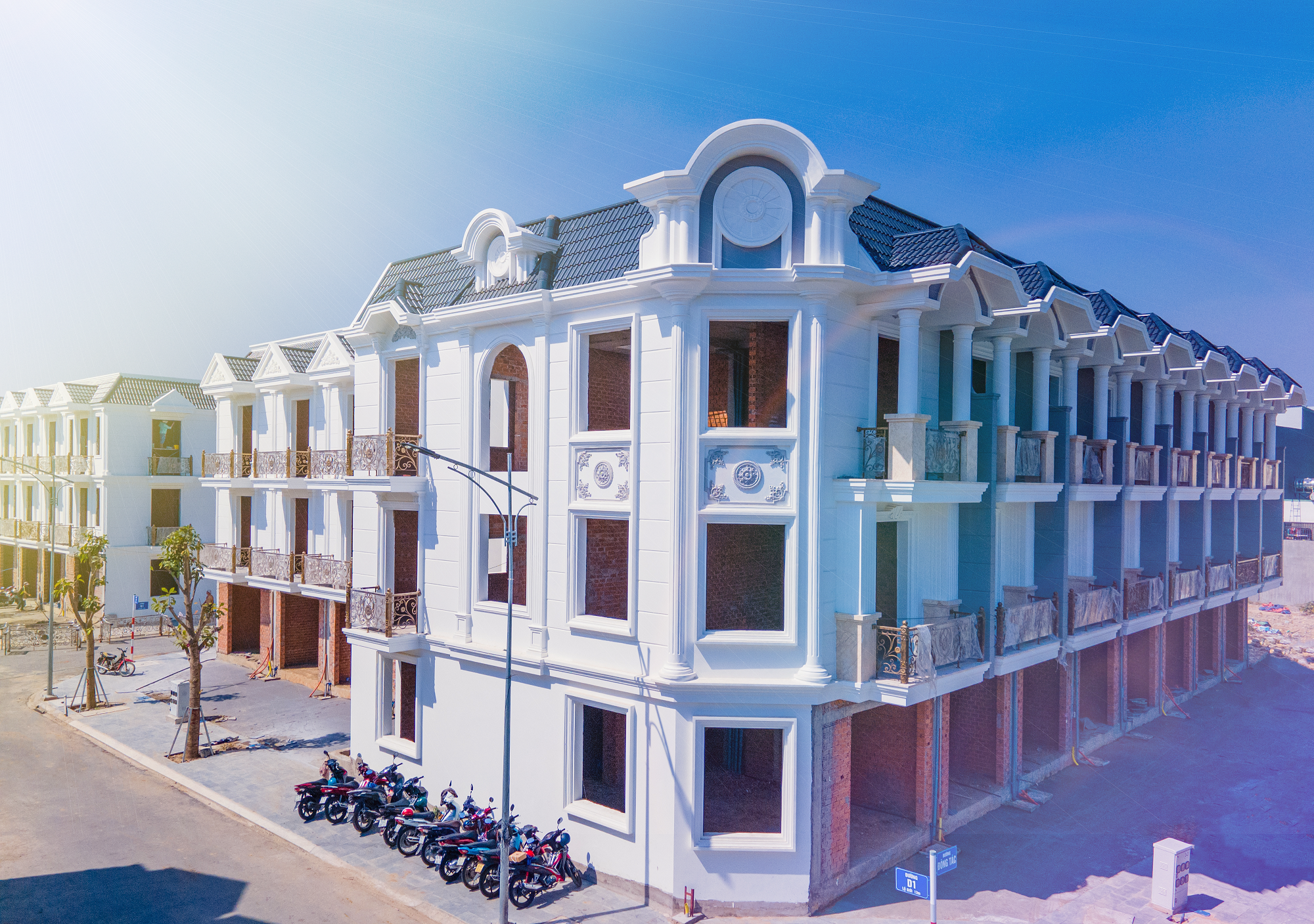 Sóng ngầm “cơn sốt giá” nhà phố TP HCM - Ảnh 2.