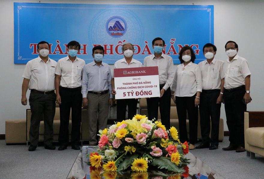 Agribank vì cộng đồng - một hành trình không mỏi - Ảnh 3.
