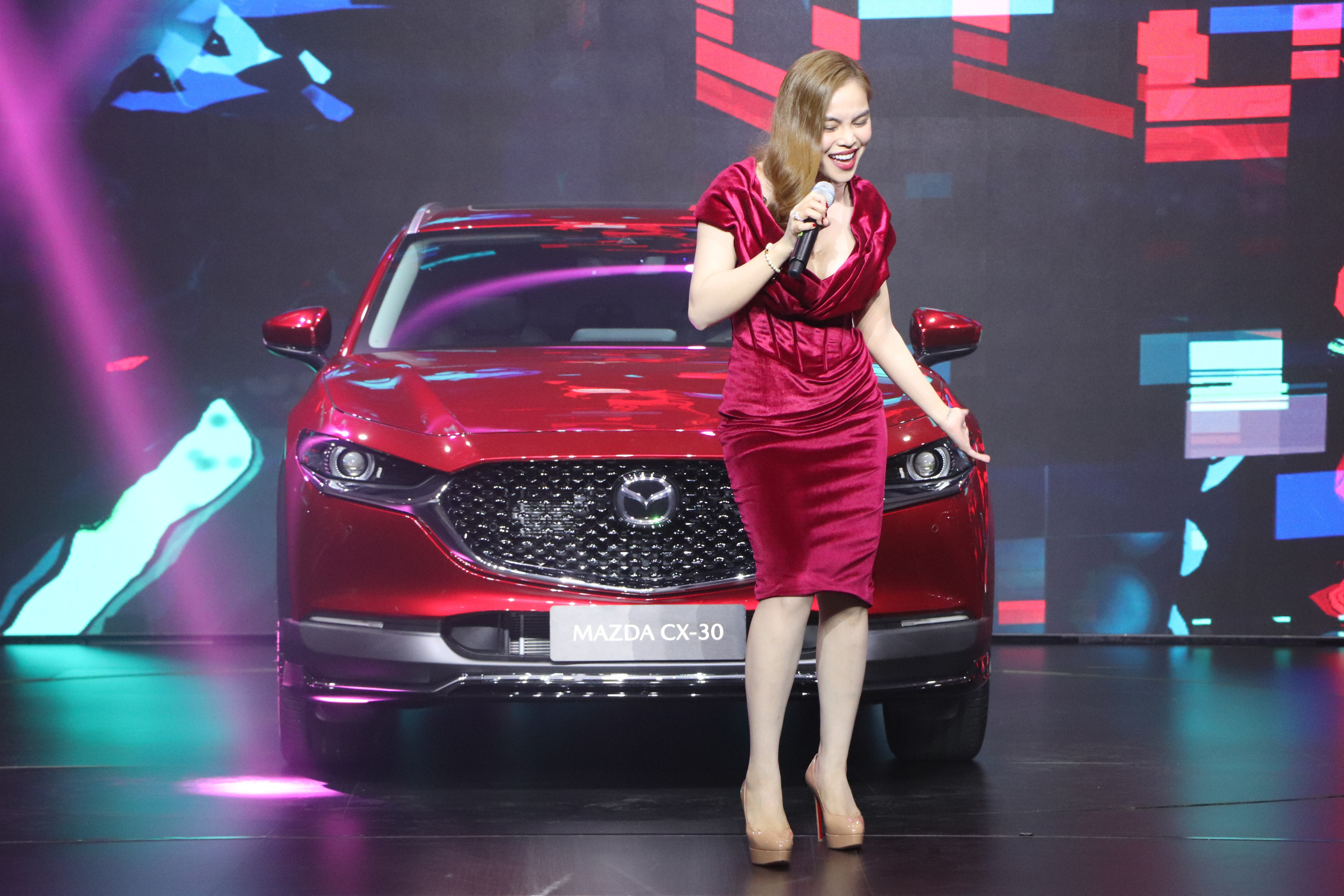 THACO ra mắt xe Mazda CX-30 thế hệ mới đẳng cấp, giá 839 triệu đồng