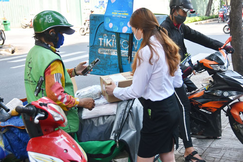Thương mại điện tử "đi ngược xu thế" trong dịch Covid-19