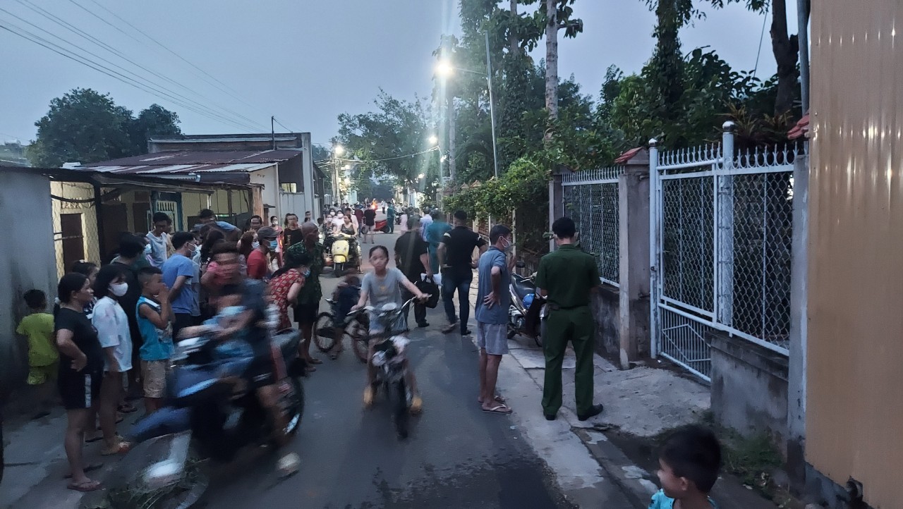 Phát hiện thi thể một thanh niên trong nhà khóa trái, bốc mùi nặng