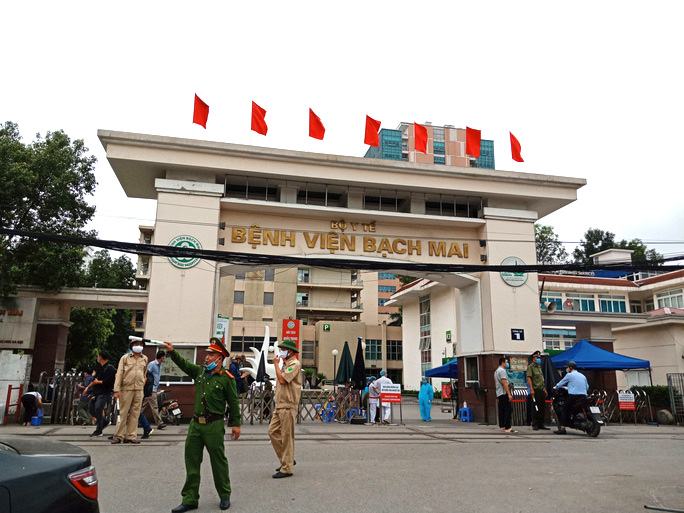 Mỗi ca phẫu thuật sọ não ở Bệnh viện Bạch Mai bị "thổi giá" gấp gần 4 lần