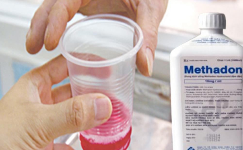 Tưởng Methadone l&agrave; nước giải kh&aacute;t, nam sinh uống xong rơi v&agrave;o h&ocirc;n m&ecirc; - Ảnh 1.
