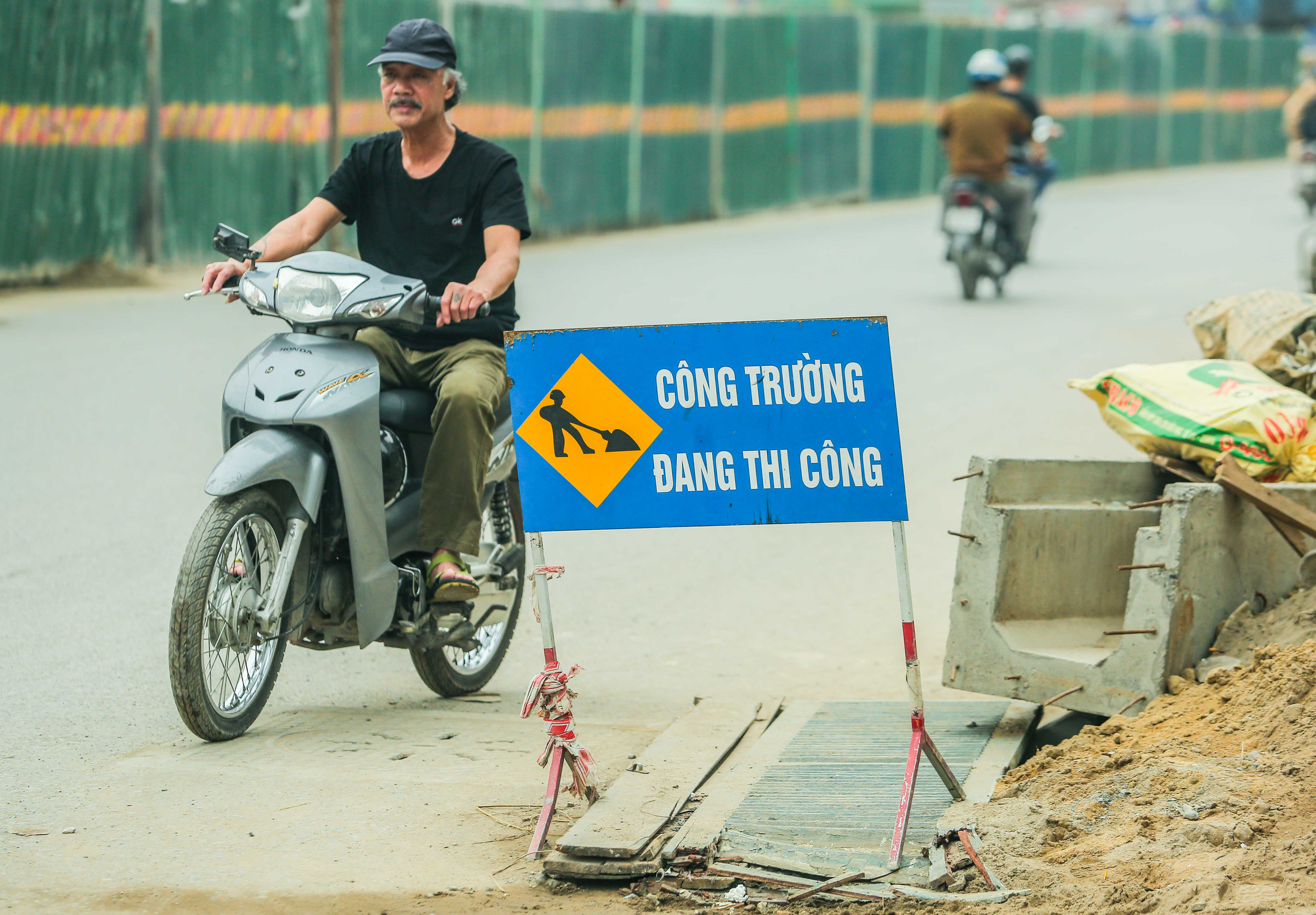 CLIP: Đại công trường đường Vành đai 2 gần 10.000 tỉ đồng đang gấp rút hoàn thành - Ảnh 11.
