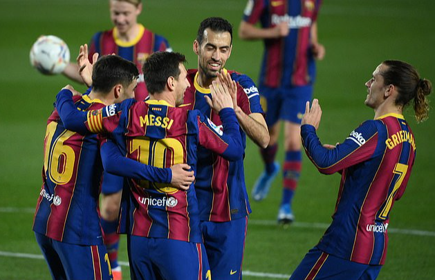 Messi nhảy múa ghi bàn trước Getafe, Barcelona trở lại Top 3 La Liga
