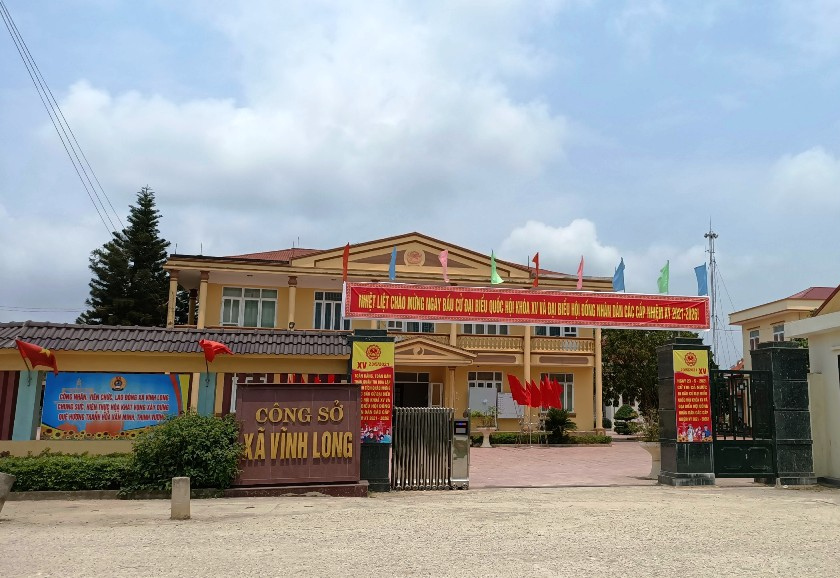 Chủ tịch xã vừa bị kỷ luật cảnh cáo được giới thiệu ứng cử đại biểu HĐND xã