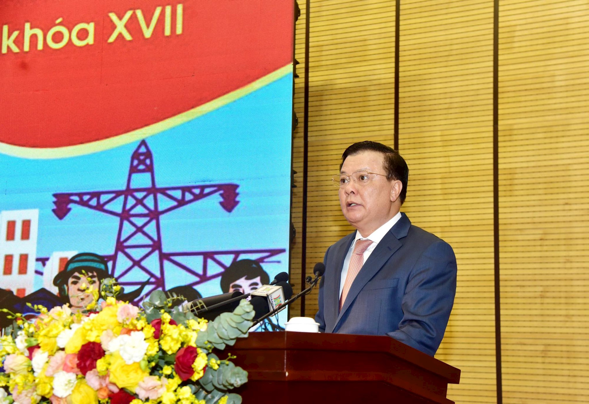 Khơi dậy khát vọng xây dựng, phát triển Thủ đô giàu đẹp, văn minh, hiện đại - Ảnh 1.