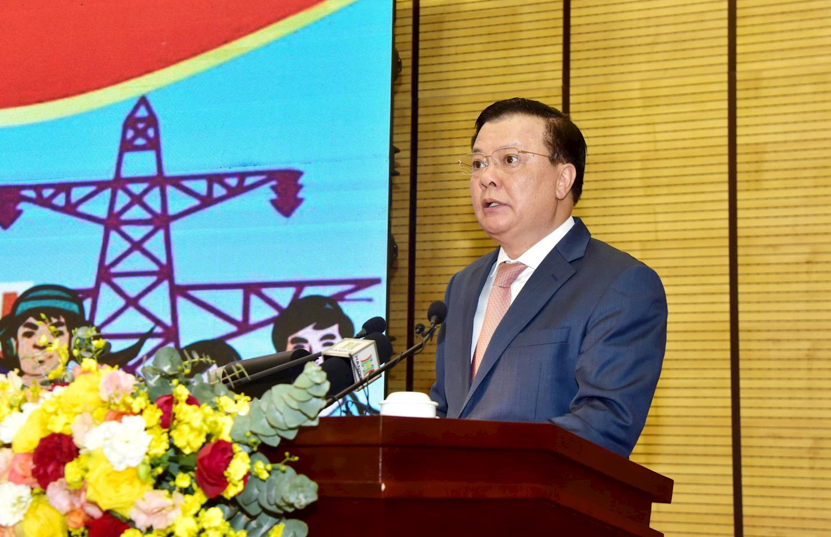 Khơi dậy khát vọng xây dựng, phát triển Thủ đô giàu đẹp, văn minh, hiện đại