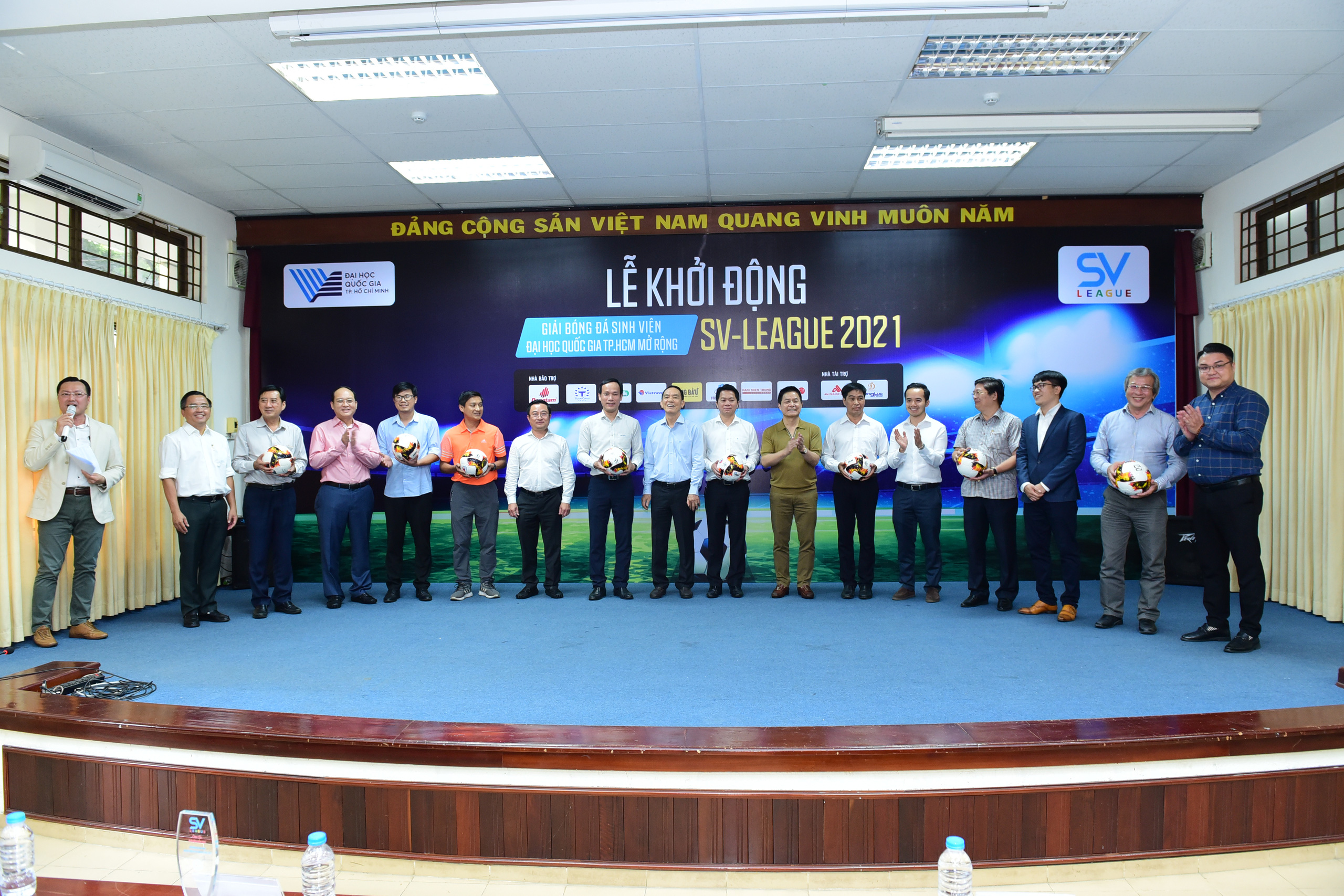 Bầu Đức và bầu Thắng nhận đội bóng mới ở SV-League 2021