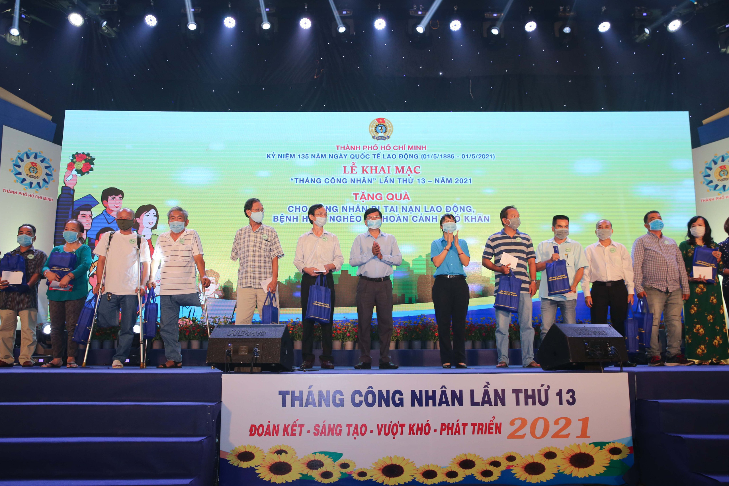 Tưng bừng khai mạc Th&aacute;ng C&ocirc;ng nh&acirc;n - Ảnh 7.