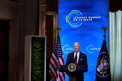 100 ngày đầu thuận lợi của Tổng thống Joe Biden