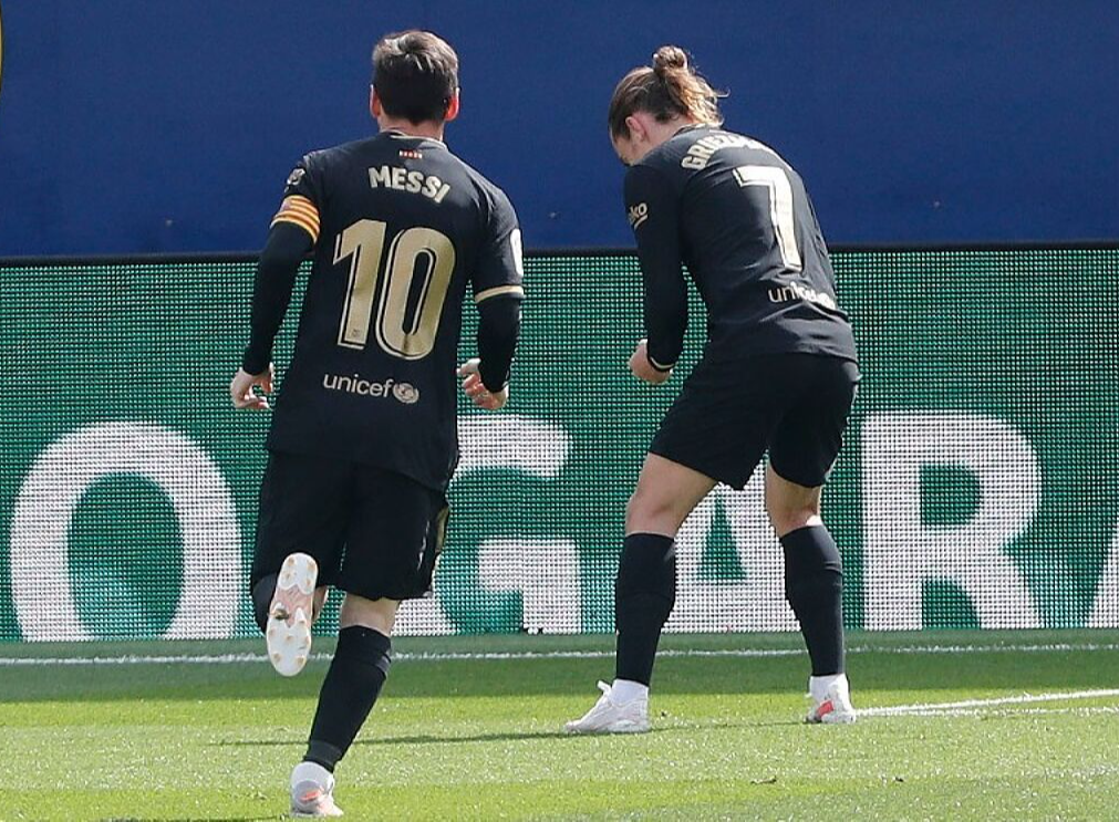 Antoine Griezmann ch&oacute;i s&aacute;ng, Barcelona sắp chạm tay đến ng&ocirc;i v&ocirc; địch La Liga - Ảnh 3.