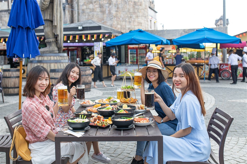 Sun World Ba Na Hills ra mắt hàng loạt sản phẩm mới dịp 30-4 - Ảnh 3.