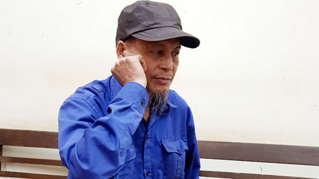 Bất ngờ lao vào dùng dao quắm chém em trai và cháu nội của em thương vong