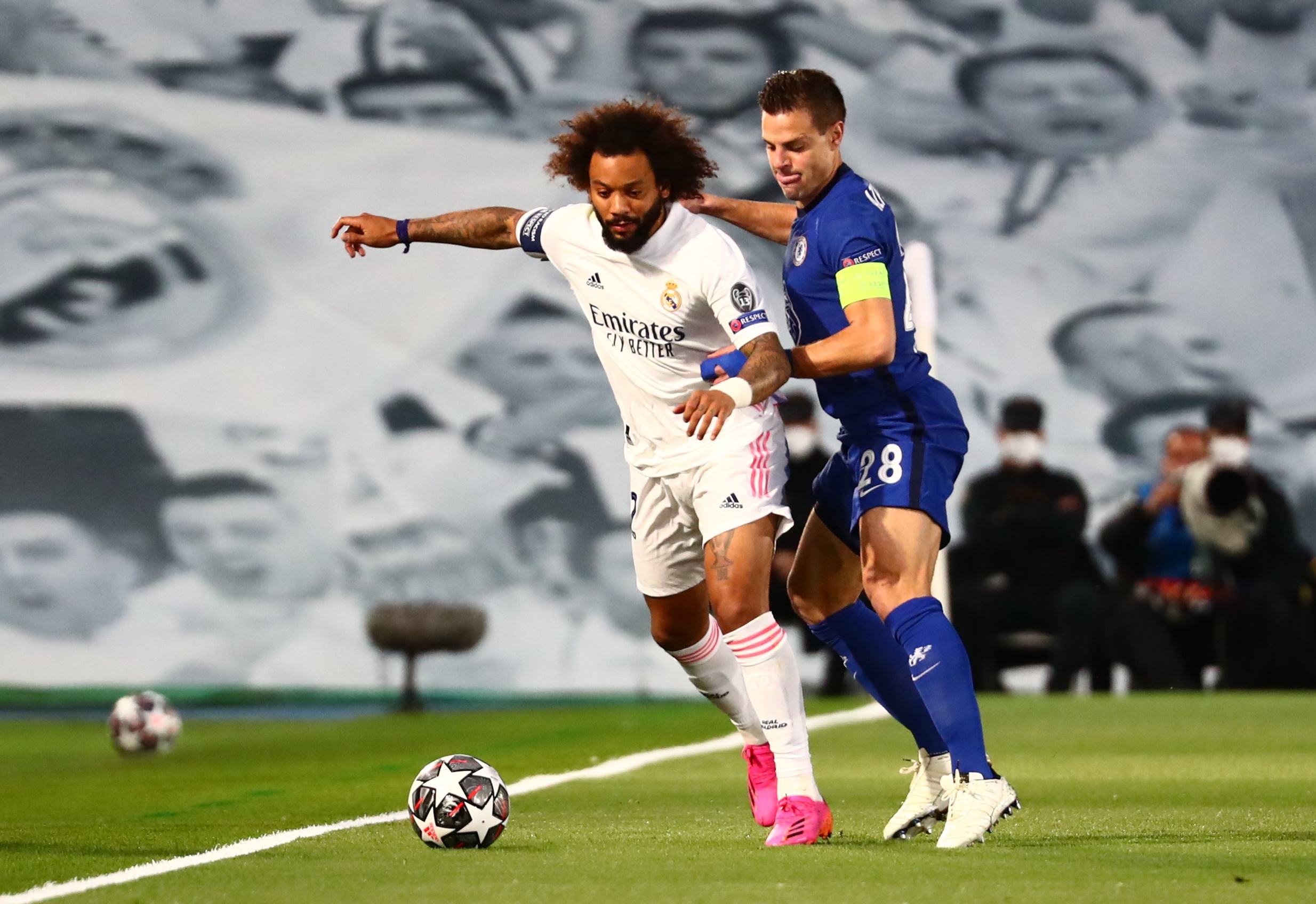 Real Madrid thoát hiểm trước Chelsea, HLV Zidane hoan hỉ - Ảnh 1.