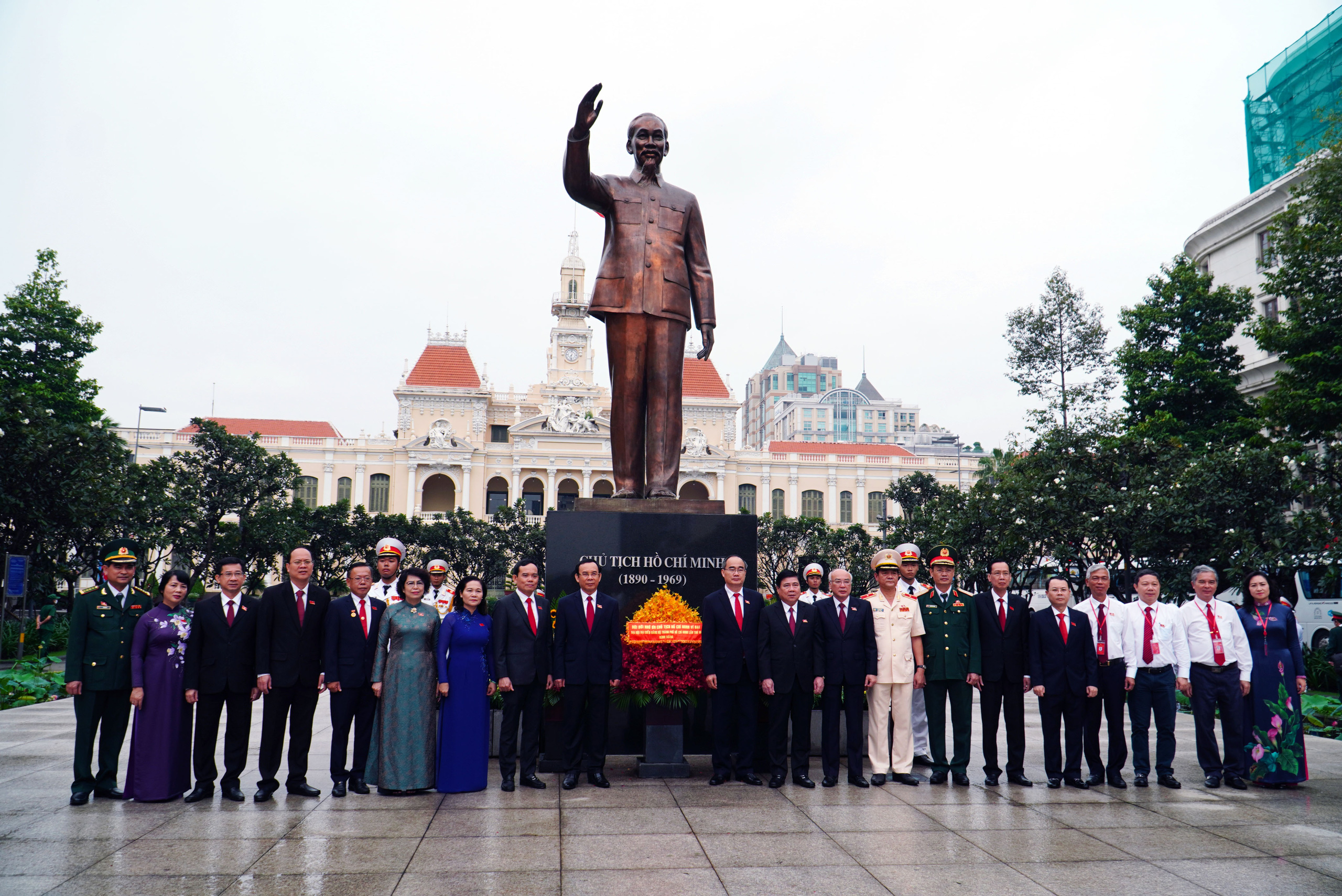 ĐẢNG BỘ THÀNH PHỐ HỒ CHÍ MINH: 46 năm không ngừng lớn mạnh