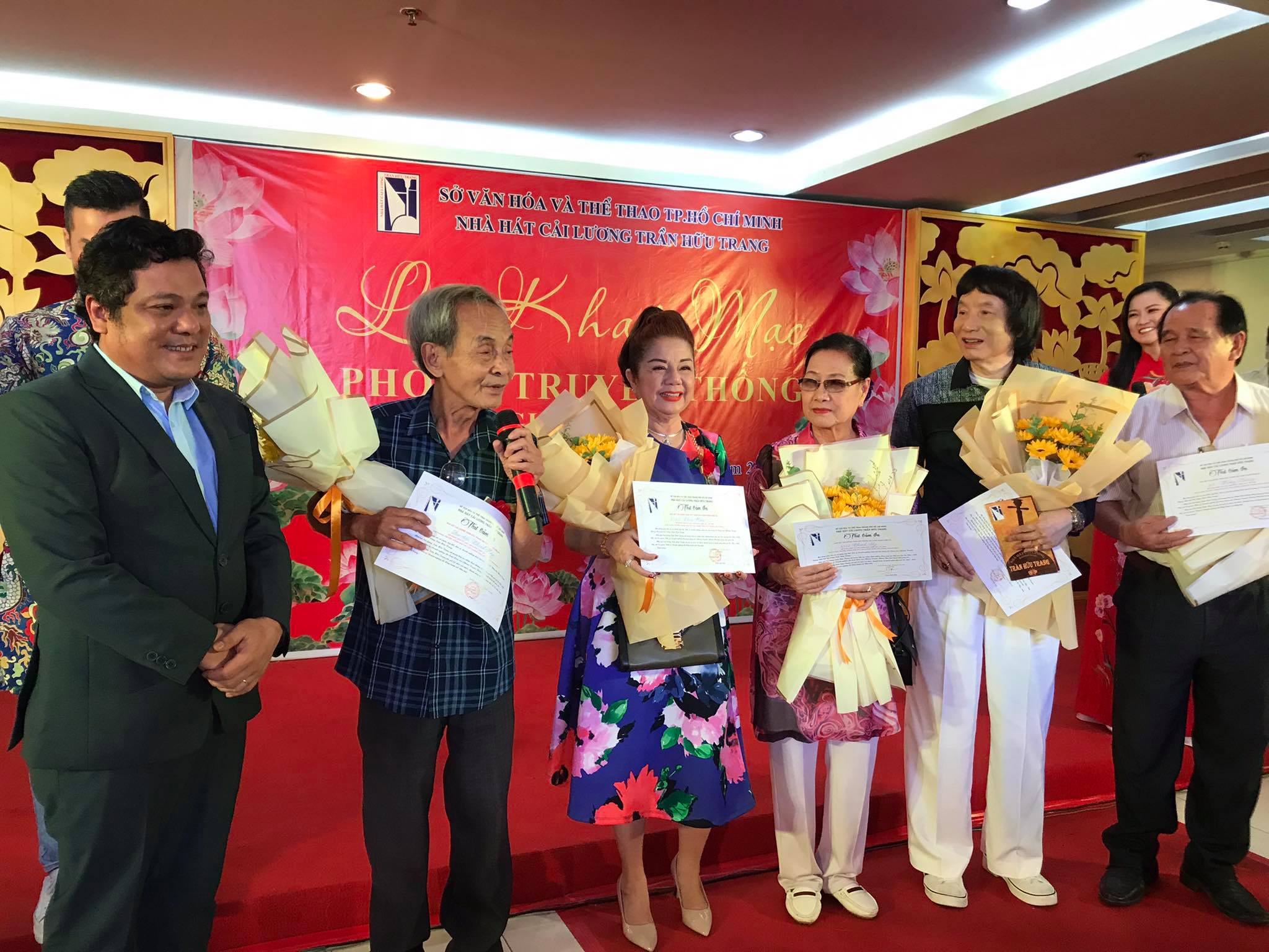Ký ức không quên: NSND Minh Vương, Thoại Miêu, Thanh Vy xúc động hội ngộ - Ảnh 2.