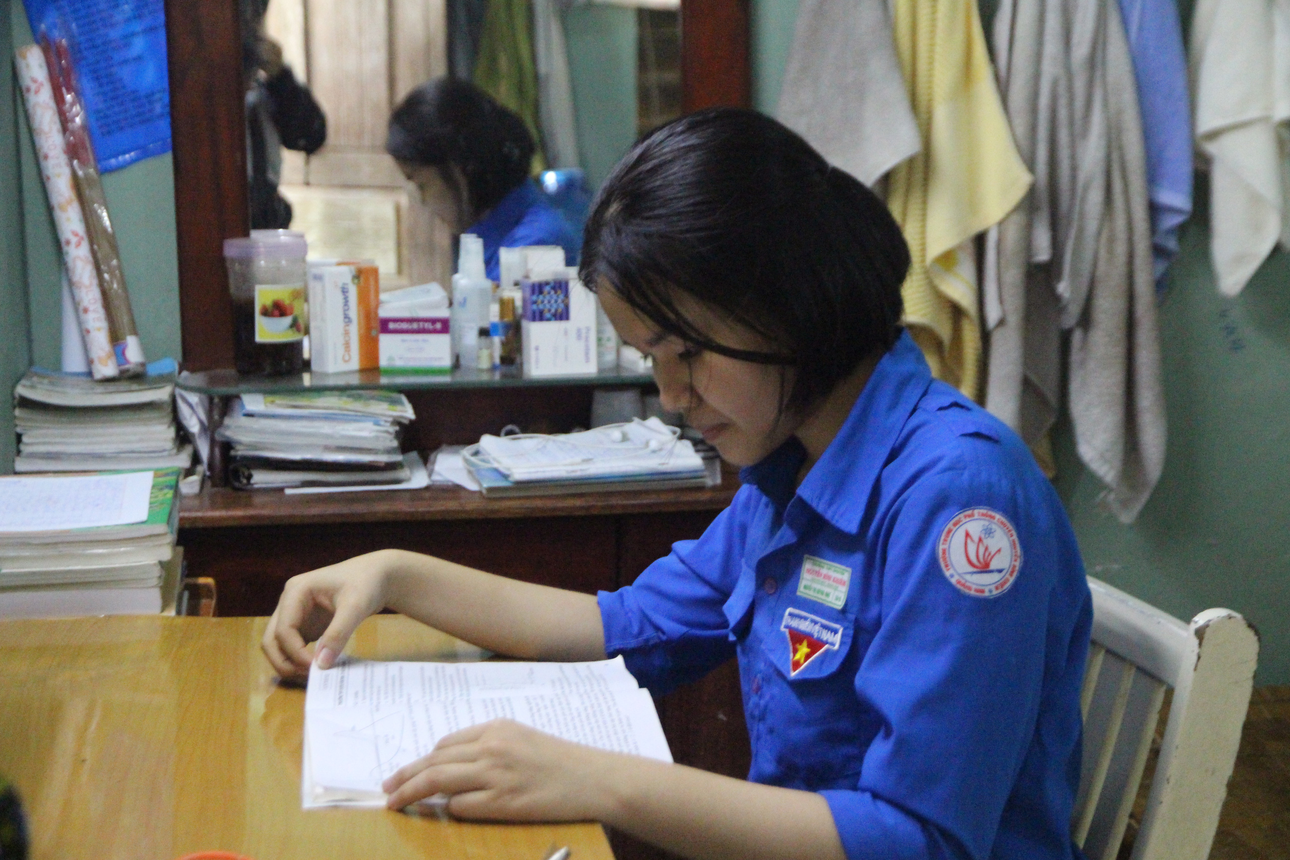 C&ocirc; học tr&ograve; trường chuy&ecirc;n Nguyễn Bỉnh Khi&ecirc;m ở Quảng Nam cần gi&uacute;p đỡ - Ảnh 1.